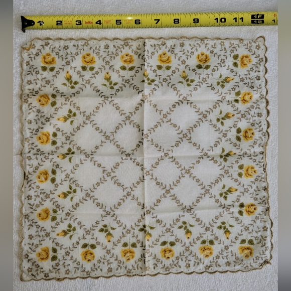 Antique Vintage Handkerchief White Yellow Flowers Gold Leaves  Decorative Trim - Picture 2 of 3